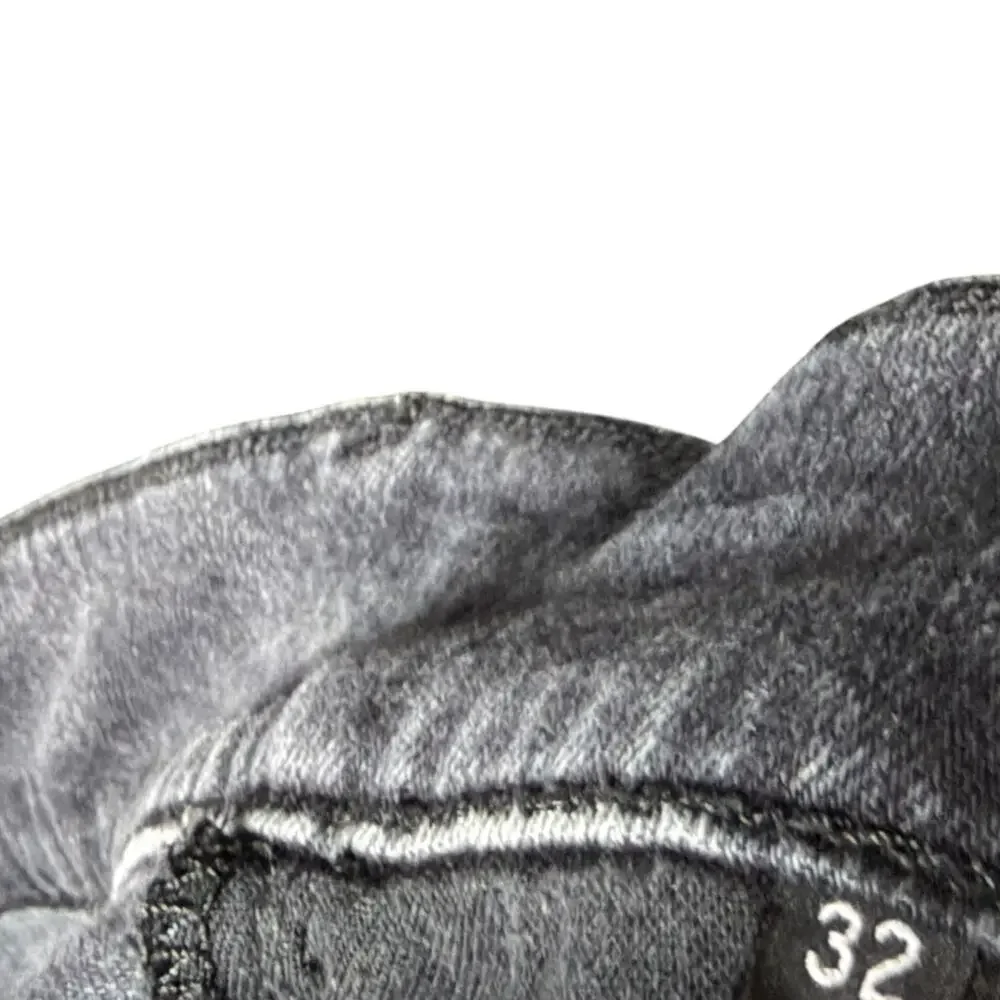 Hudson Jeans Men's 32x33 Blake Slim Straight Leg Black Distressed Denim EUC
